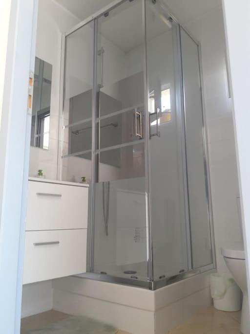 Maison Dans Une Propriete Avec Une Cour Corneilhan エクステリア 写真